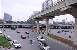 Trưa 4/5, giao thông Hà Nội thông thoáng