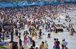 Tăng mạnh lượng đặt phòng lưu trú tại các địa điểm du lịch biển đảo