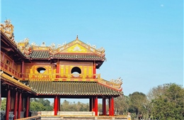 Xây dựng phương án vệ sinh, bảo dưỡng lầu Ngũ Phụng trên cửa Ngọ Môn Huế
