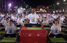 Đồng diễn Yoga - Vì một thế giới, một sức khỏe chung