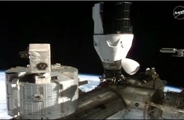 Tàu vũ trụ Dragon ghép nối thành công với trạm ISS