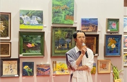 Triển lãm tranh &#39;Nước non ngàn dặm&#39;