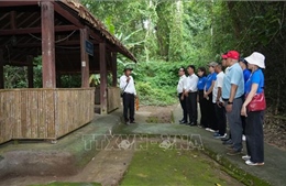Thông tấn xã Việt Nam tổ chức về nguồn, hun đúc tinh thần yêu nước