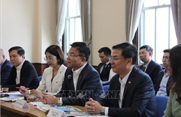 Phó Thủ tướng Lê Thành Long tiếp các đối tác Nhật Bản