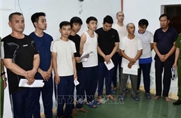 Triệt phá đường dây buôn bán &#39;khí cười&#39; số lượng lớn