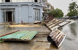 Quảng Trị: 12 người mất tích trong bão số 10