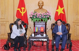 Thúc đẩy hợp tác đào tạo, bồi dưỡng cán bộ Việt Nam - Venezuela