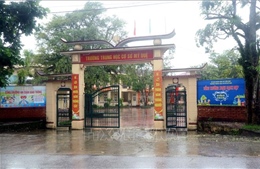 Khoảng 37.000 học sinh ở Hà Tĩnh nghỉ học do mưa lũ