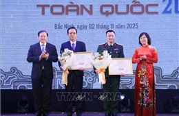 "Nguyễn Văn Cừ - Tuổi trẻ chí lớn&#39; và &#39;Thiên mệnh&#39; giành Huy chương Vàng tại Liên hoan Chèo toàn quốc 2025