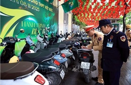 Cảnh sát kiểm tra 2.219 bãi giữ xe phát hiện nhiều học sinh vi phạm giao thông