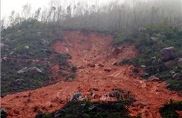 Hà Tĩnh: Sạt lở đất nhiều khu vực uy hiếp an toàn người dân, doanh nghiệp