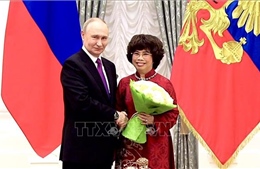 Nga trao tặng Huân chương Hữu nghị cho Anh hùng Lao động Thái Hương