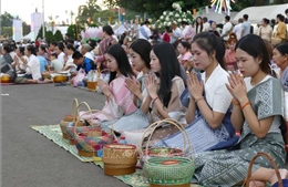 Nghi lễ Xaybath - nét đẹp văn hóa về lòng từ bi của người dân Lào