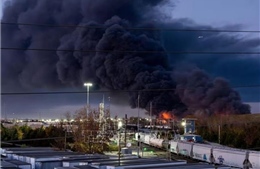 Rơi máy bay chở hàng tại Mỹ: Số người thiệt mạng tăng lên 7 người