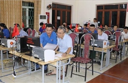 &#39;Bình dân học vụ số&#39; khi con chữ hóa thành con số