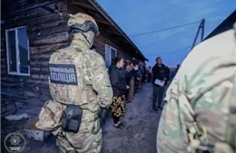 Châu Âu triệt phá đường dây bóc lột lao động, bắt giữ 54 nghi phạm