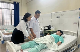 Vụ sạt lở đèo Khánh Lê: Ưu tiên mọi nguồn lực khám, điều trị cho người bị thương nặng