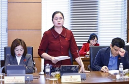 Chủ trương miễn phí sách giáo khoa là một bước tiến, thể hiện bản chất xã hội nhân văn