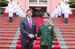 Phó Thủ tướng, Bộ trưởng Bộ Quốc phòng Slovakia thăm chính thức Việt Nam