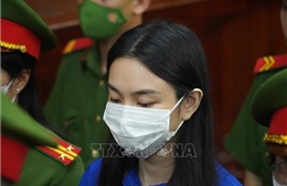 Xét xử Hoa hậu Thùy Tiên, Quang Linh Vlogs trong vụ án &#39;Lừa dối khách hàng&#39;