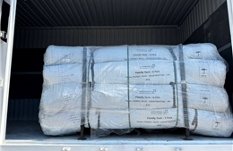 ​Tiếp nhận hàng cứu trợ của Liên minh châu Âu