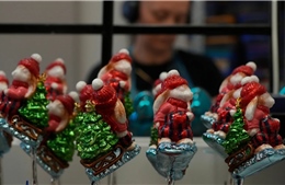 Sắc màu Giáng sinh từ xưởng &#39;phù thủy thủy tinh&#39; GlitterLab