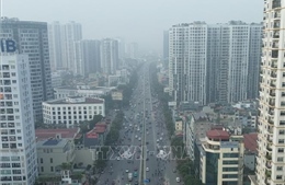 Hà Nội tiếp tục chìm trong bụi mịn và sương mù