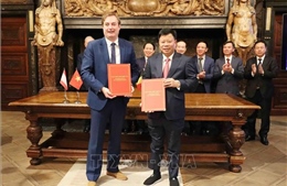 Kết nối trung tâm cảng biển của Việt Nam và Bỉ