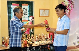 Giữ nghệ thuật múa rối nước giữa nhịp sống hiện đại