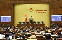 Thông qua Nghị quyết thí điểm cơ chế, chính sách đặc thù cho 3 thành phố lớn