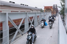 Chính thức thông tàu chạy qua cầu Long Biên