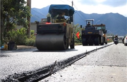 Vượt khó thi công trong giá rét, nước rút đưa dự án nâng cấp Quốc lộ 32 về đích trước Tết