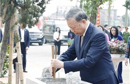 Tổng Bí thư dâng hương tưởng nhớ các Anh hùng liệt sĩ Xô viết Nghệ Tĩnh