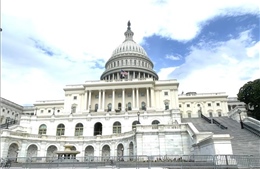 Hạ viện Mỹ thông qua dự luật chấm dứt đợt chính phủ đóng cửa một phần
