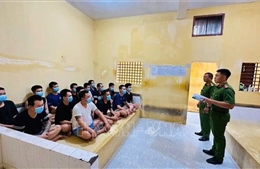 Bảo đảm quyền bầu cử của người bị tạm giữ, tạm giam