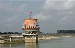 Lấy nước hồ Dầu Tiếng, hồ Trị An đẩy mặn cho TP. Hồ Chí Minh