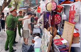 Hà Nội: Phường Hoàn Kiếm quyết tâm lập lại trật tự vỉa hè, xây dựng đô thị văn minh