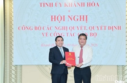 Khánh Hòa công bố các quyết định về công tác cán bộ
