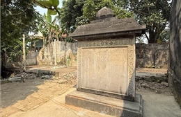 Chuyện quản lý: Tháo gỡ bất cập kéo dài để bảo tồn 2 tấm bia cổ có niên đại trên 300 năm