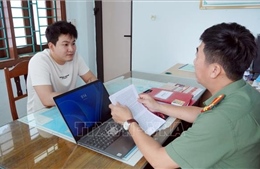 Triệt phá nhóm tội phạm công nghệ cao, chiếm đoạt hơn 23 tỷ đồng bằng thủ đoạn 'đổi sim'