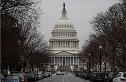 Thượng viện Mỹ tán thành tiếp tục xung đột tại Iran và bán vũ khí cho Israel