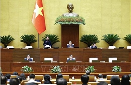 Quốc hội thảo luận về dự án Luật sửa đổi, bổ sung một số điều của 4 luật về thuế