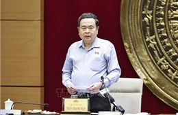 Chủ tịch Quốc hội làm việc với Thường trực Hội đồng Dân tộc của Quốc hội