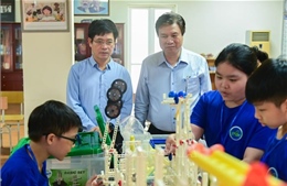 Đưa STEM vào trường học để nâng cao năng lực công nghệ số cho thế hệ trẻ