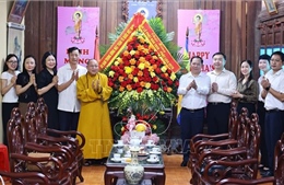 Đón mừng mùa Phật đản nhiều niềm vui, hạnh phúc, an lạc