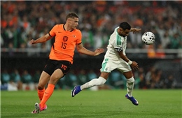 Đêm Rotterdam thắp lên hy vọng cho bóng đá Algeria