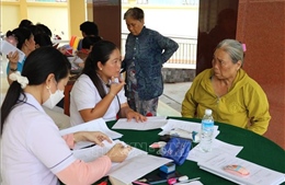 Khám sàng lọc giúp đối tượng cao tuổi yên tâm theo dõi sức khỏe cá nhân
