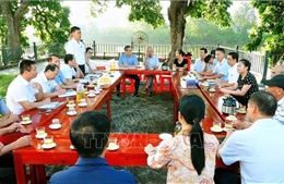 Đối thoại để giải quyết việc dân