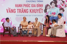 Giao lưu, tôn vinh các gia đình người khuyết tật tiêu biểu vượt khó