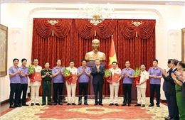 Tổng Bí thư, Chủ tịch nước Tô Lâm trao quyết định bổ nhiệm 4 Kiểm sát viên Viện kiểm sát nhân dân tối cao